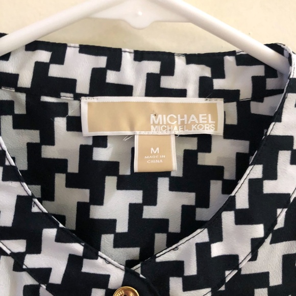 Michael Kors Geometric Print Long Sleeve - Picture 11 of 11